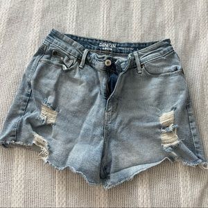 Denizen Levi’s womens shorts